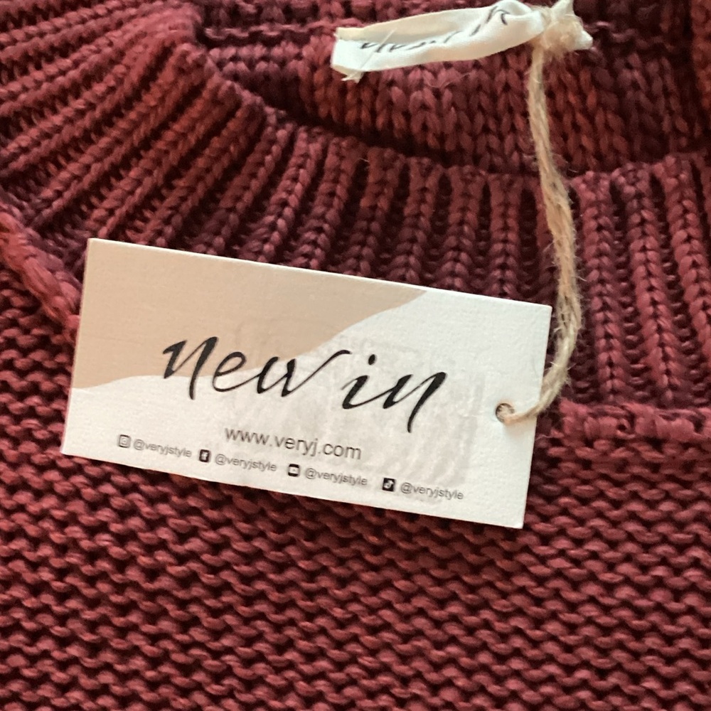 Women's Rust Cowl Neck Fringe Sweater - Picture 5 of 6